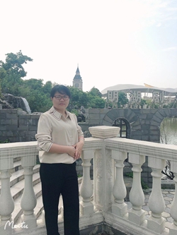 刘云花照片1.jpg 刘云花照片1.jpg