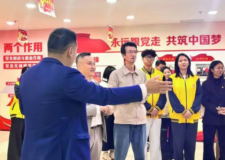 图片 1 图片 1
